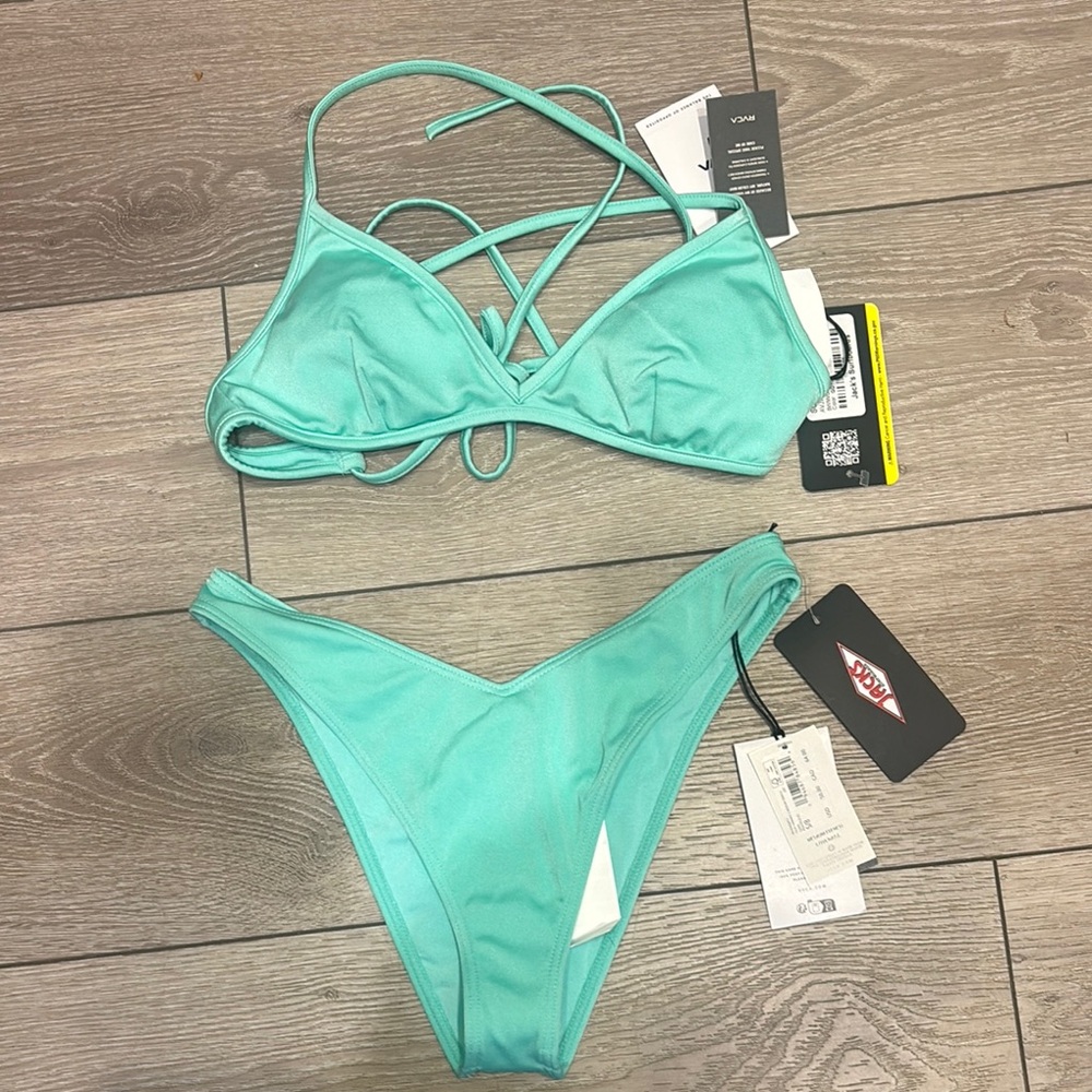 RVCA 2 piece Aqua Bikini Set size Small - Picture 1 of 8